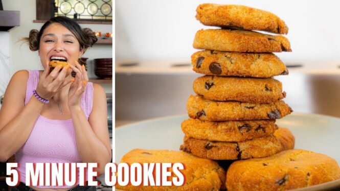5 MINUTES COOKIES! How to Make Keto Chocolate Chips Cookies